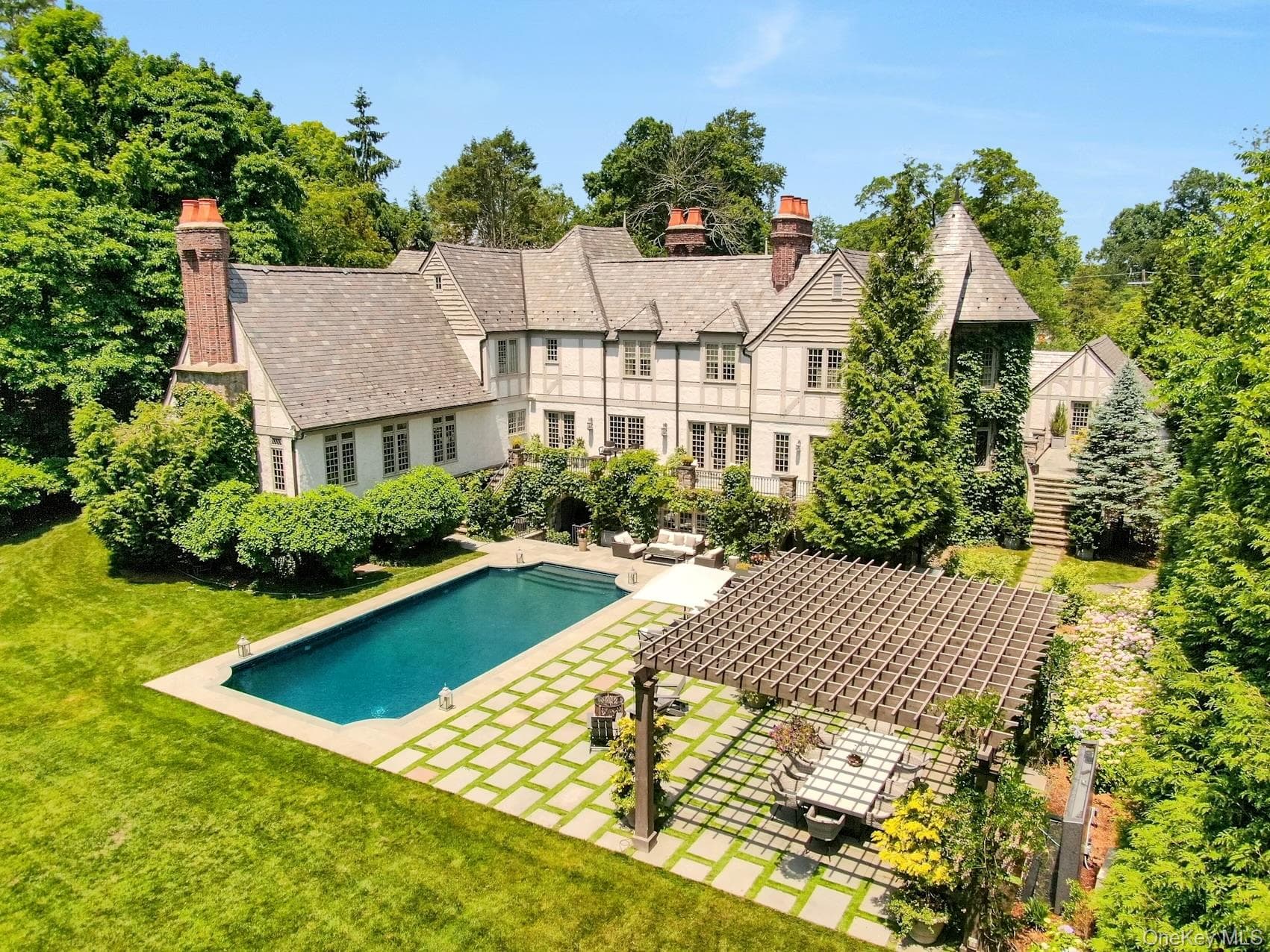 19 Park Drive, Rye