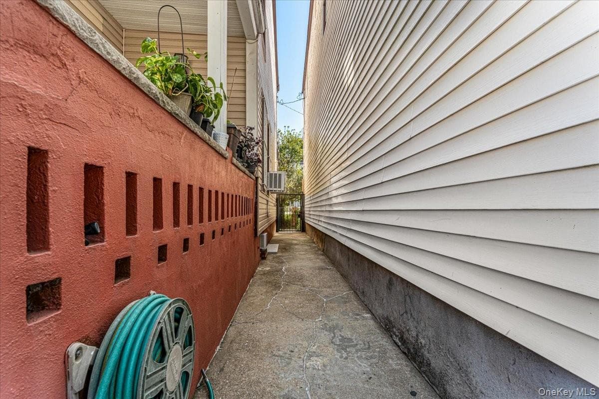 134 Logan Street thumbnail 17