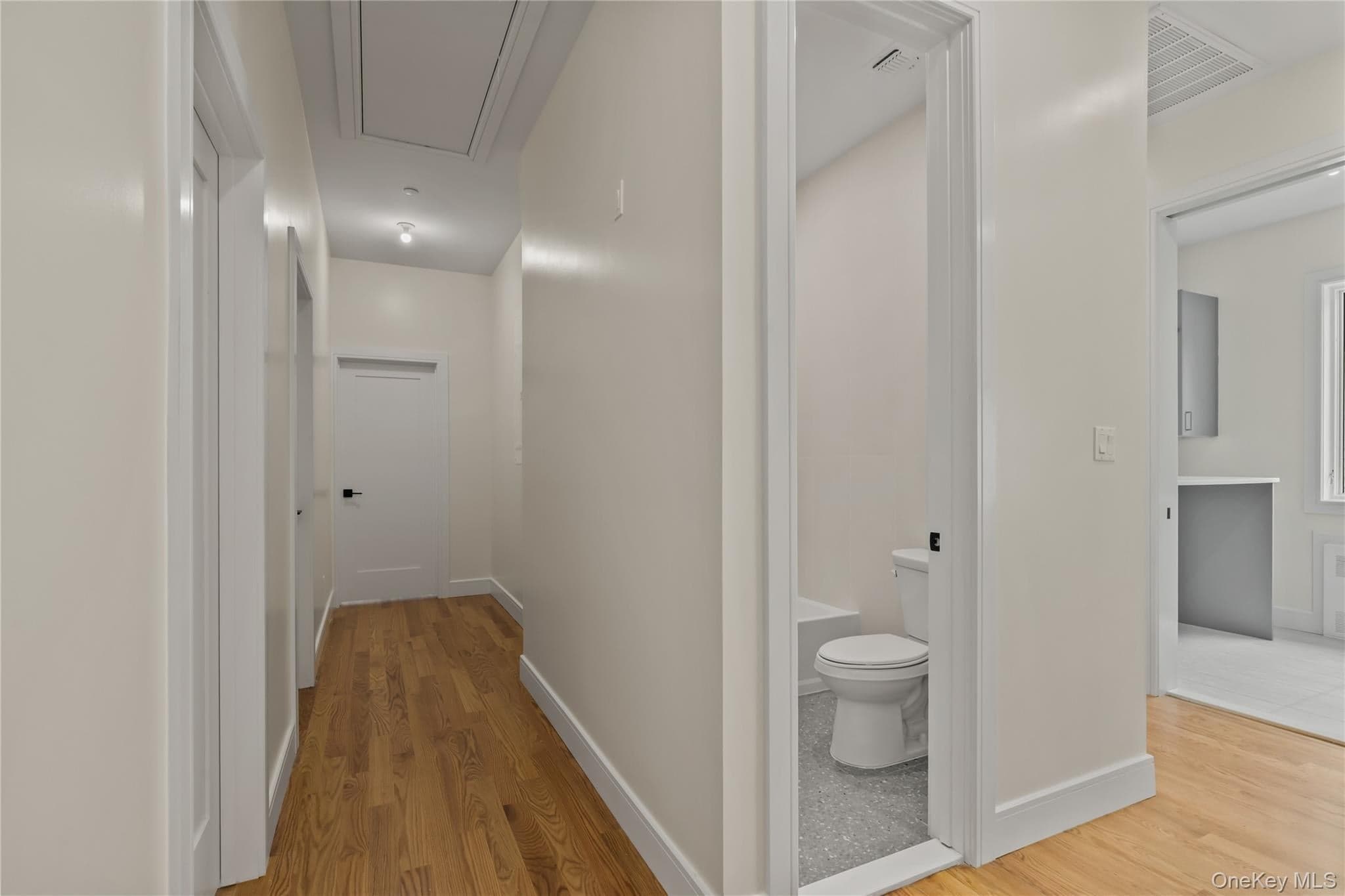 30 E Castle Avenue Unit: #101 thumbnail 34