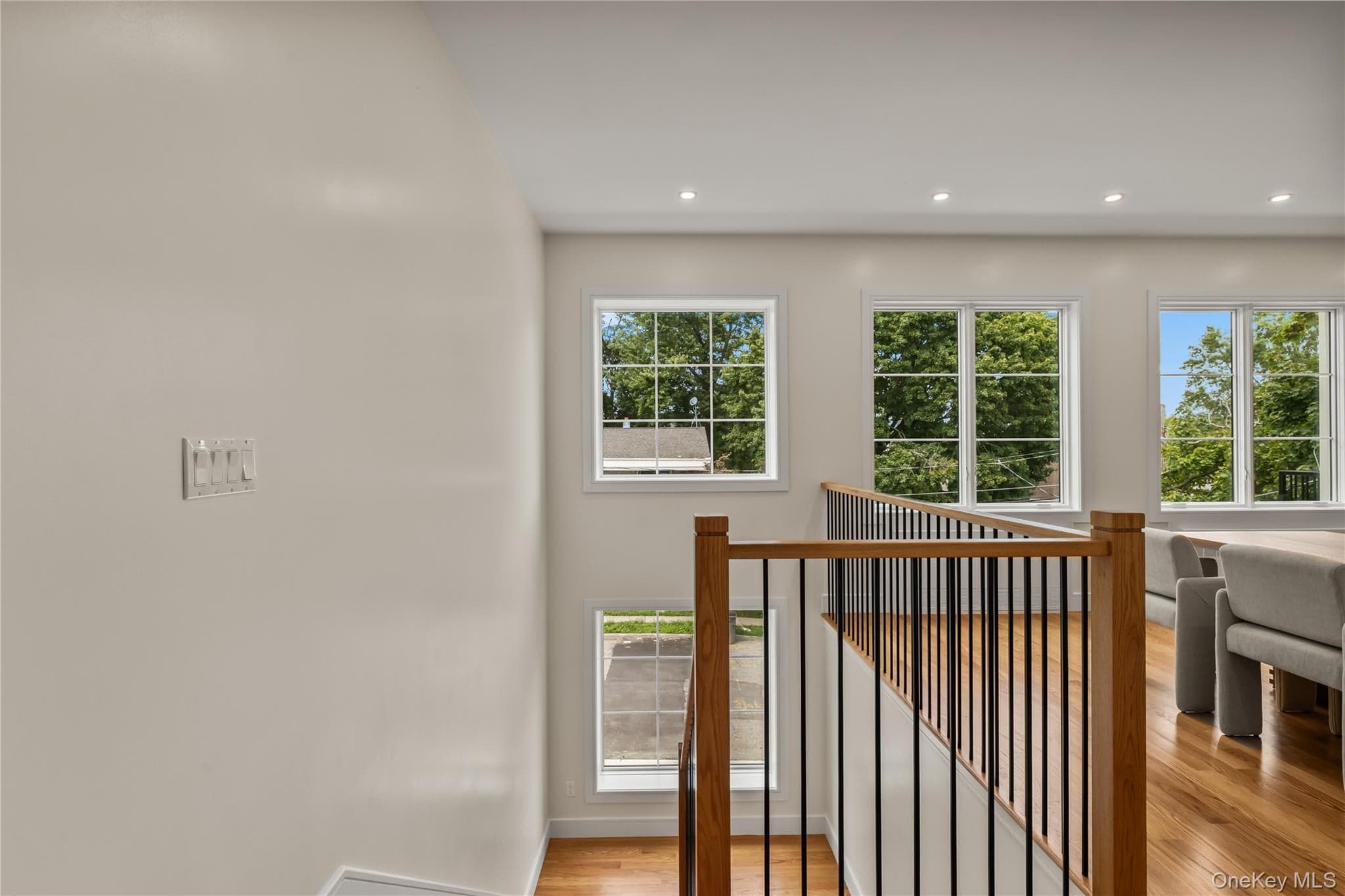 30 E Castle Avenue Unit: #101 thumbnail 8