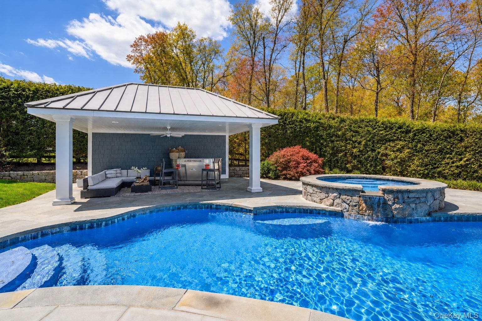 6 Brookside Lane thumbnail 19