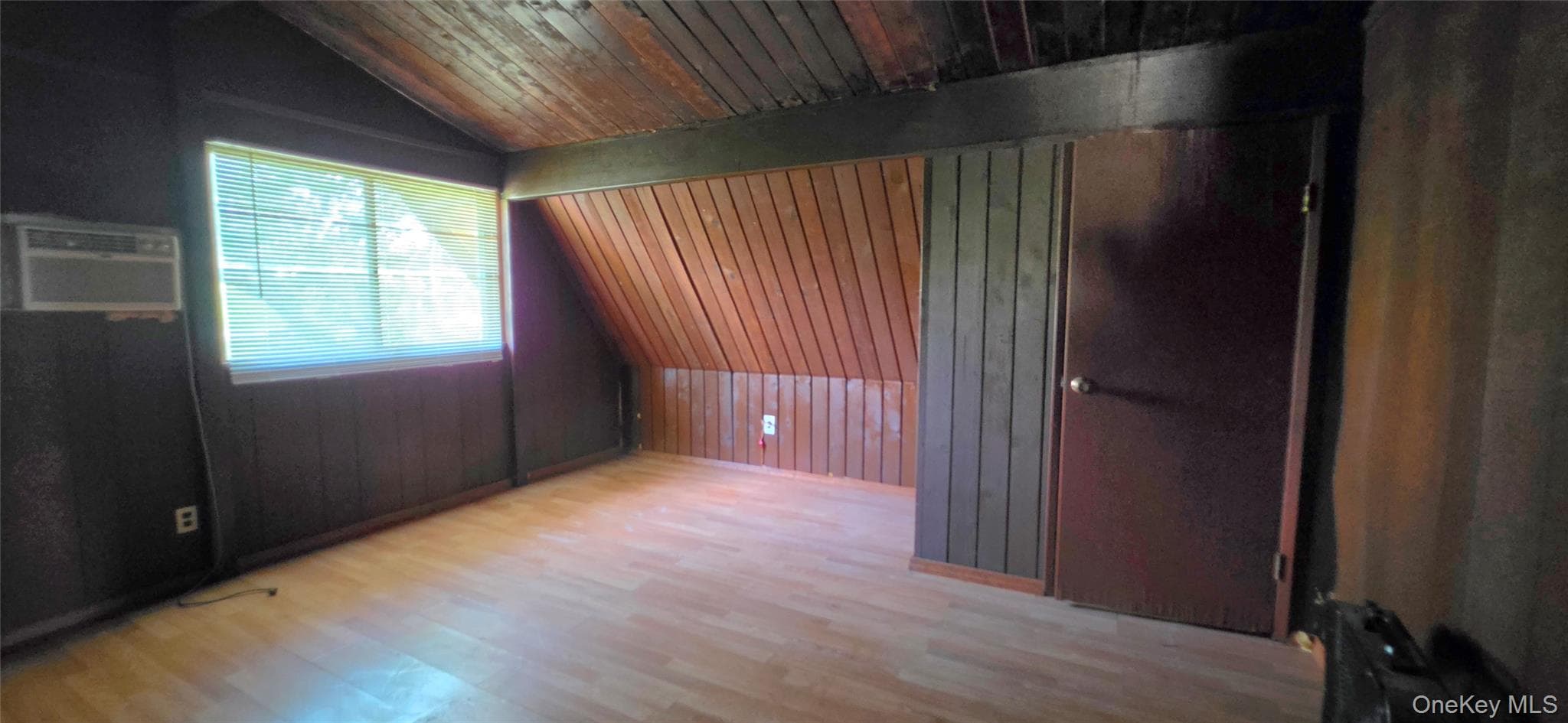 426 Gables Road thumbnail 19