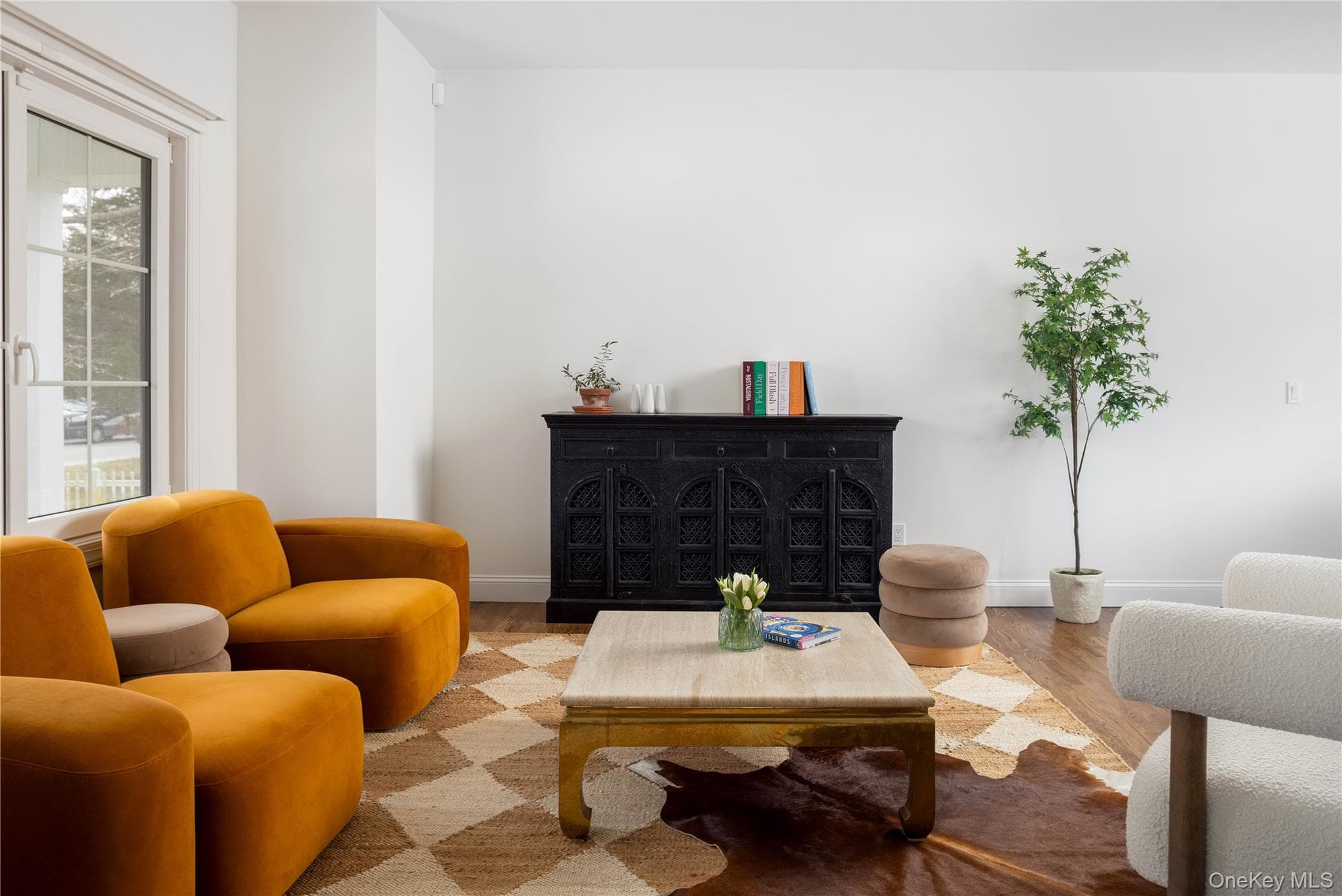 660 Sutton Place thumbnail 11