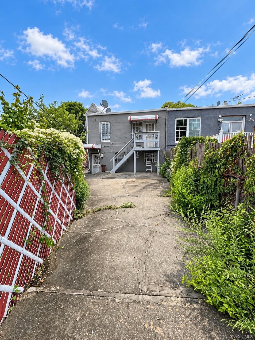191 Mcdonald Avenue thumbnail 4