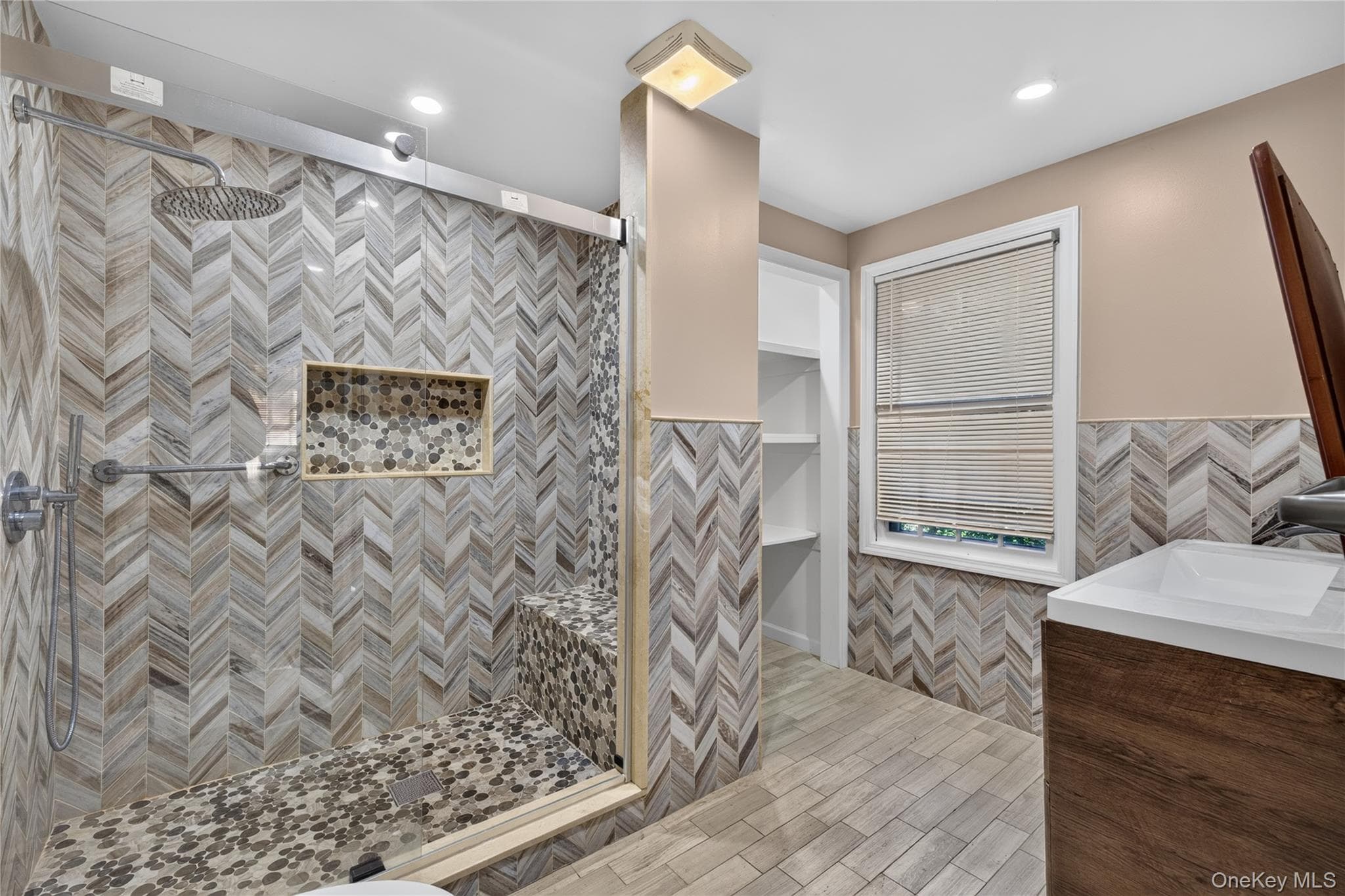 1574 Laurel Hollow Road thumbnail 18