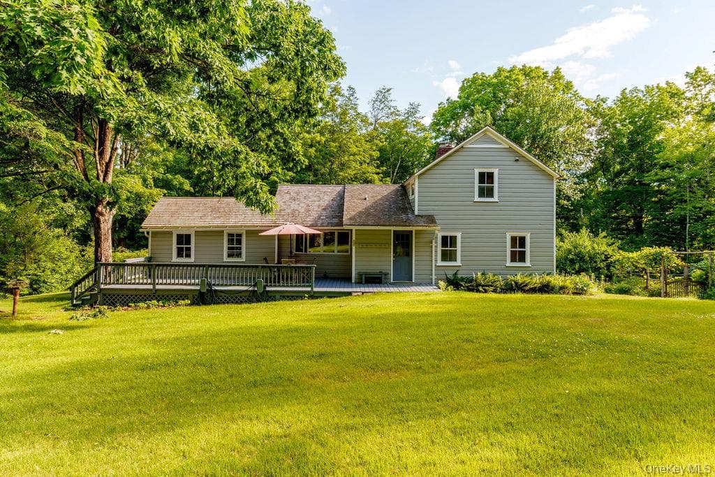 286 Manor Rock Road photo 1
