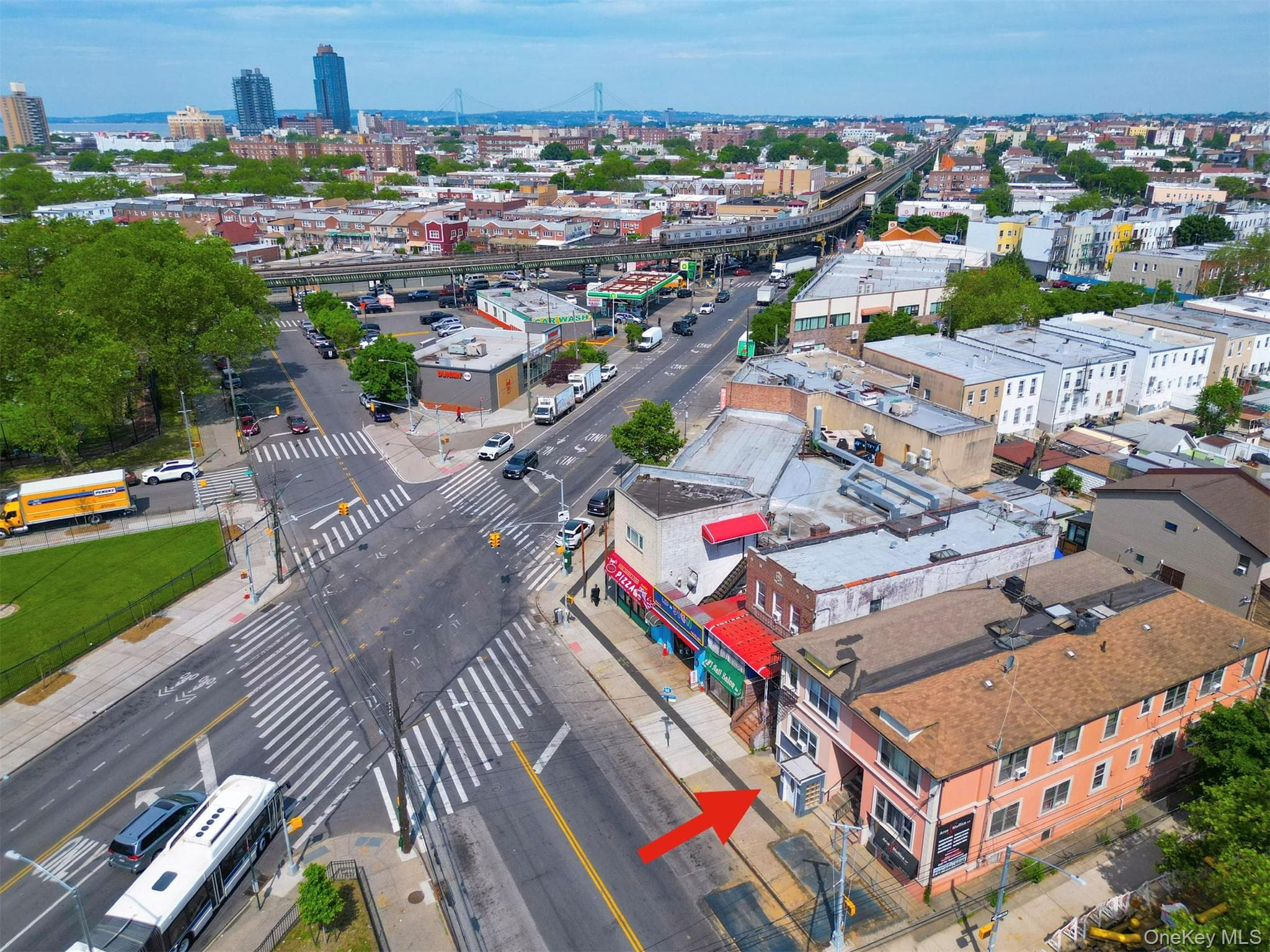 33 Avenue U thumbnail 6
