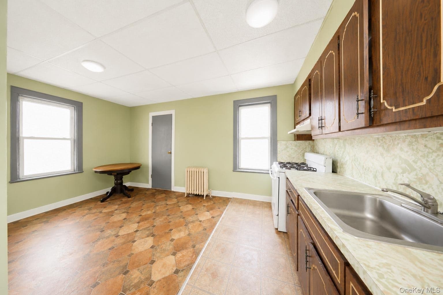 33 Avenue U thumbnail 18