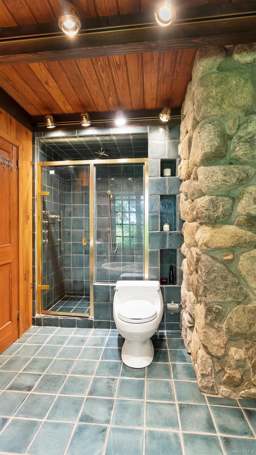 678 Golf Ridge Road thumbnail 8