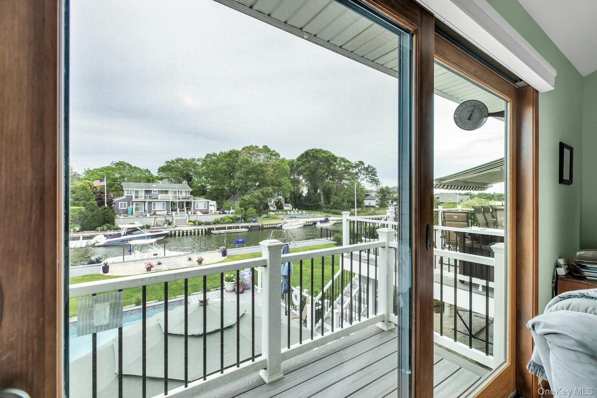 6 Mill Pond Road thumbnail 23