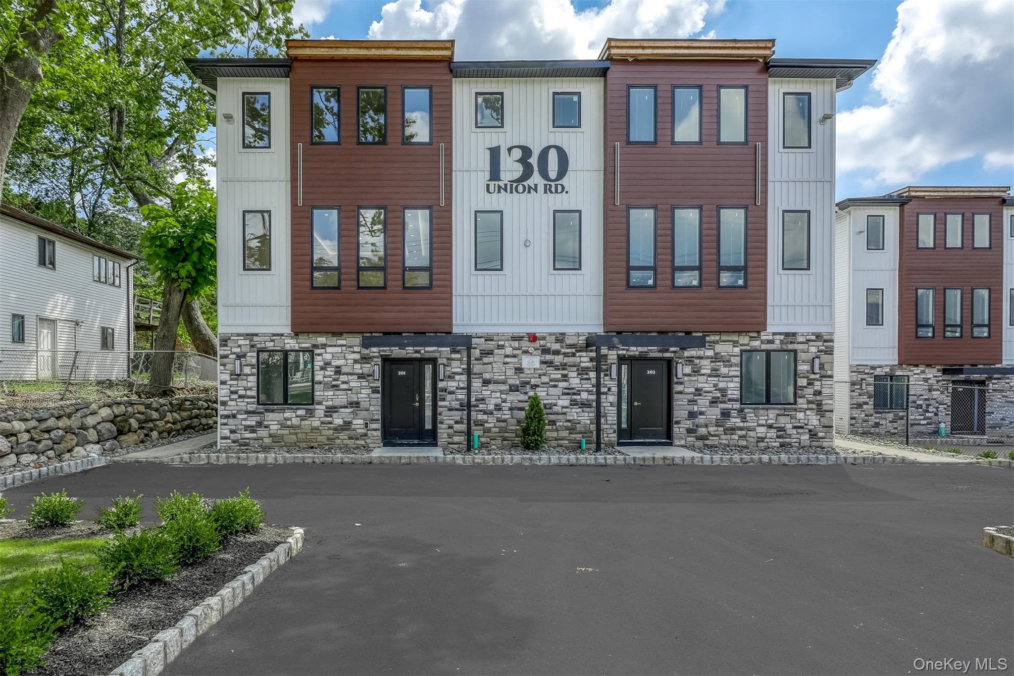 130 Union Road Unit: 201 thumbnail 3