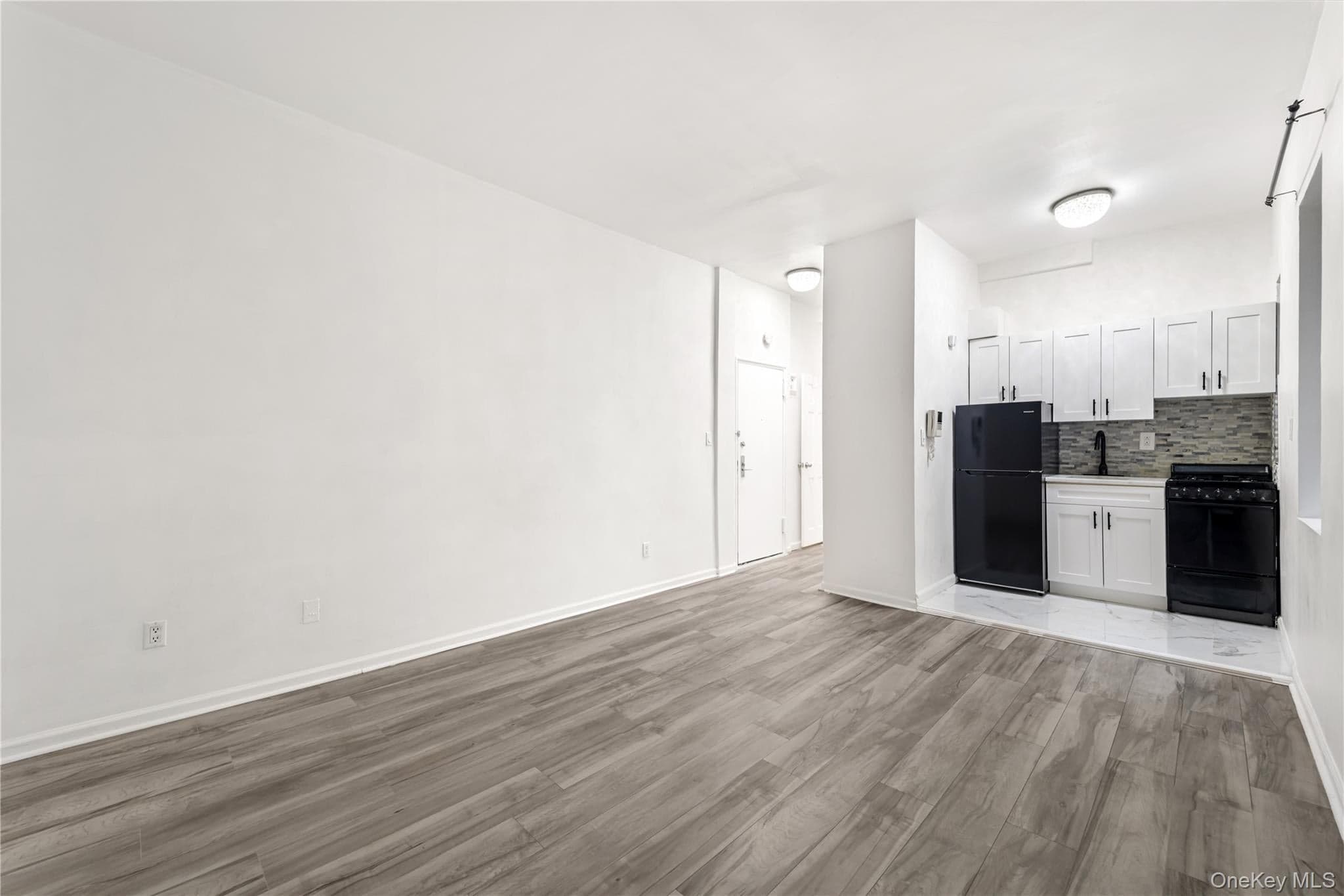 152 E 35th Street Unit: 5H thumbnail 8