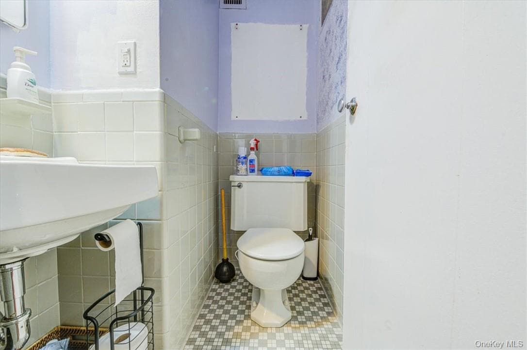 8 Fordham Hill Oval Unit: 12c thumbnail 16
