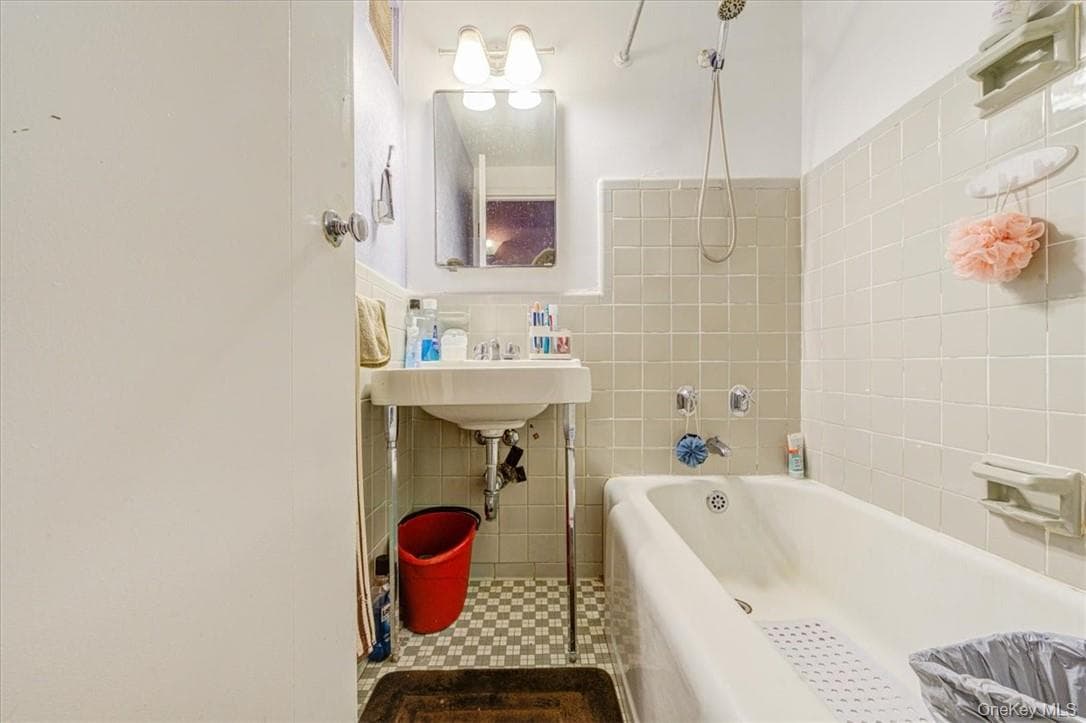 8 Fordham Hill Oval Unit: 12c thumbnail 15