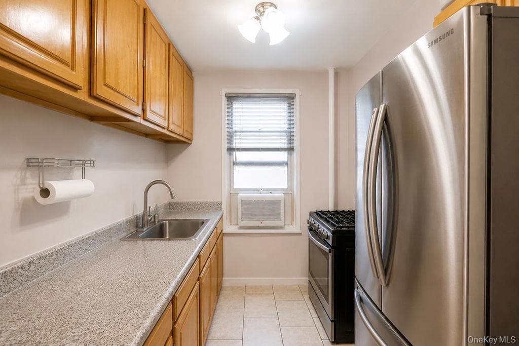 180 Van Cortlandt Park Unit: 3F thumbnail 4