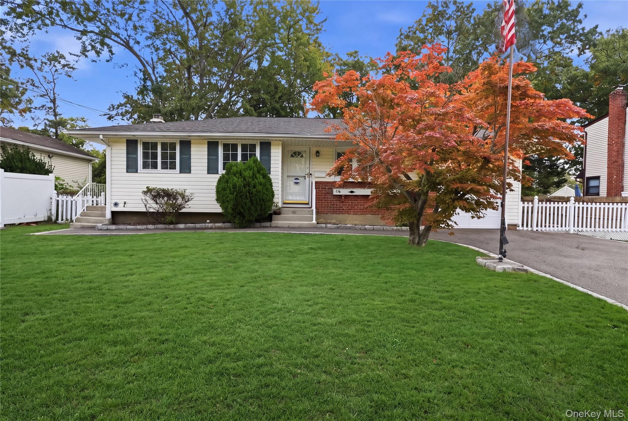 56 Prairie Drive photo 1