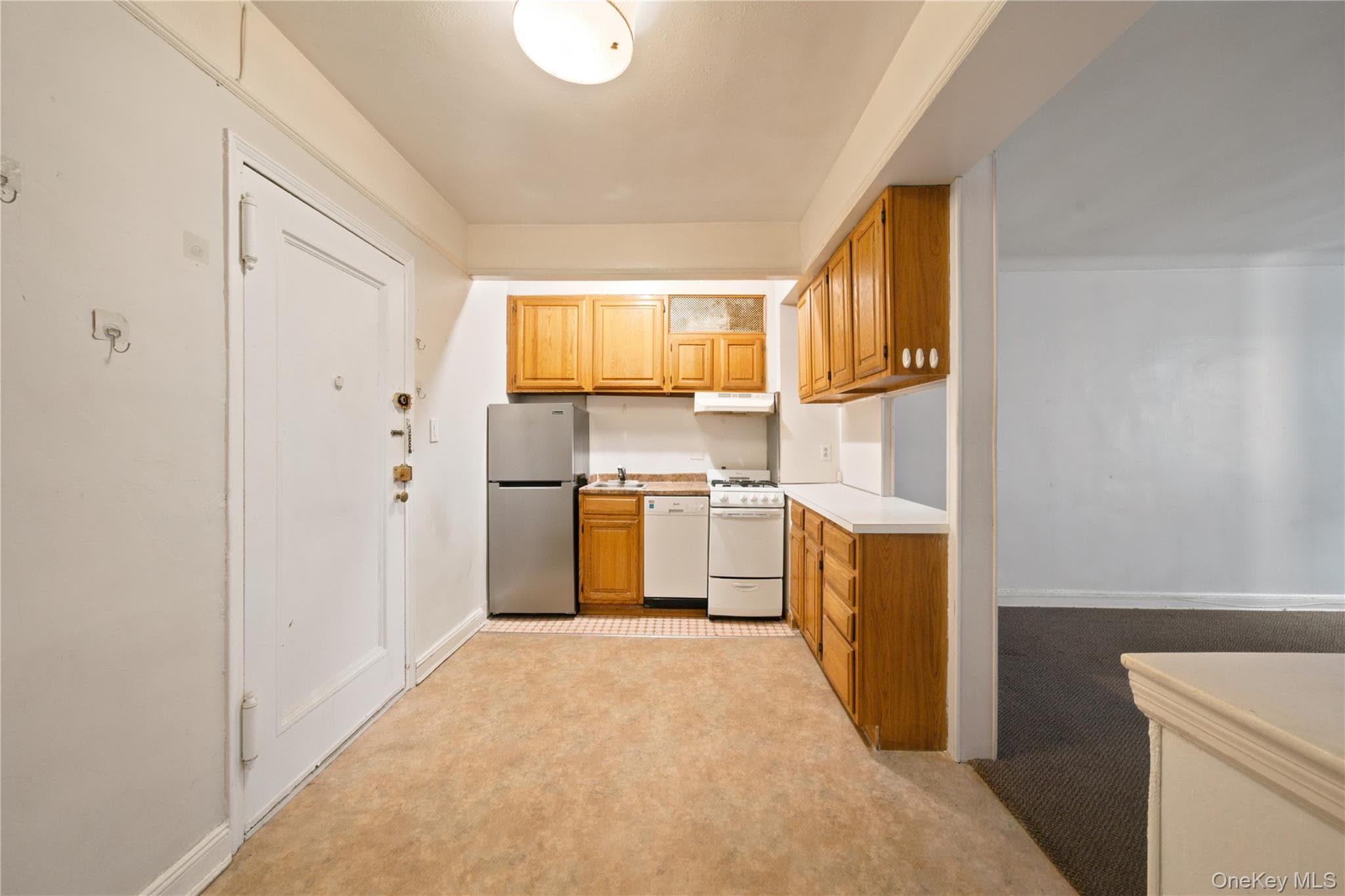 65-74 Saunders Street Unit: 3H thumbnail 4