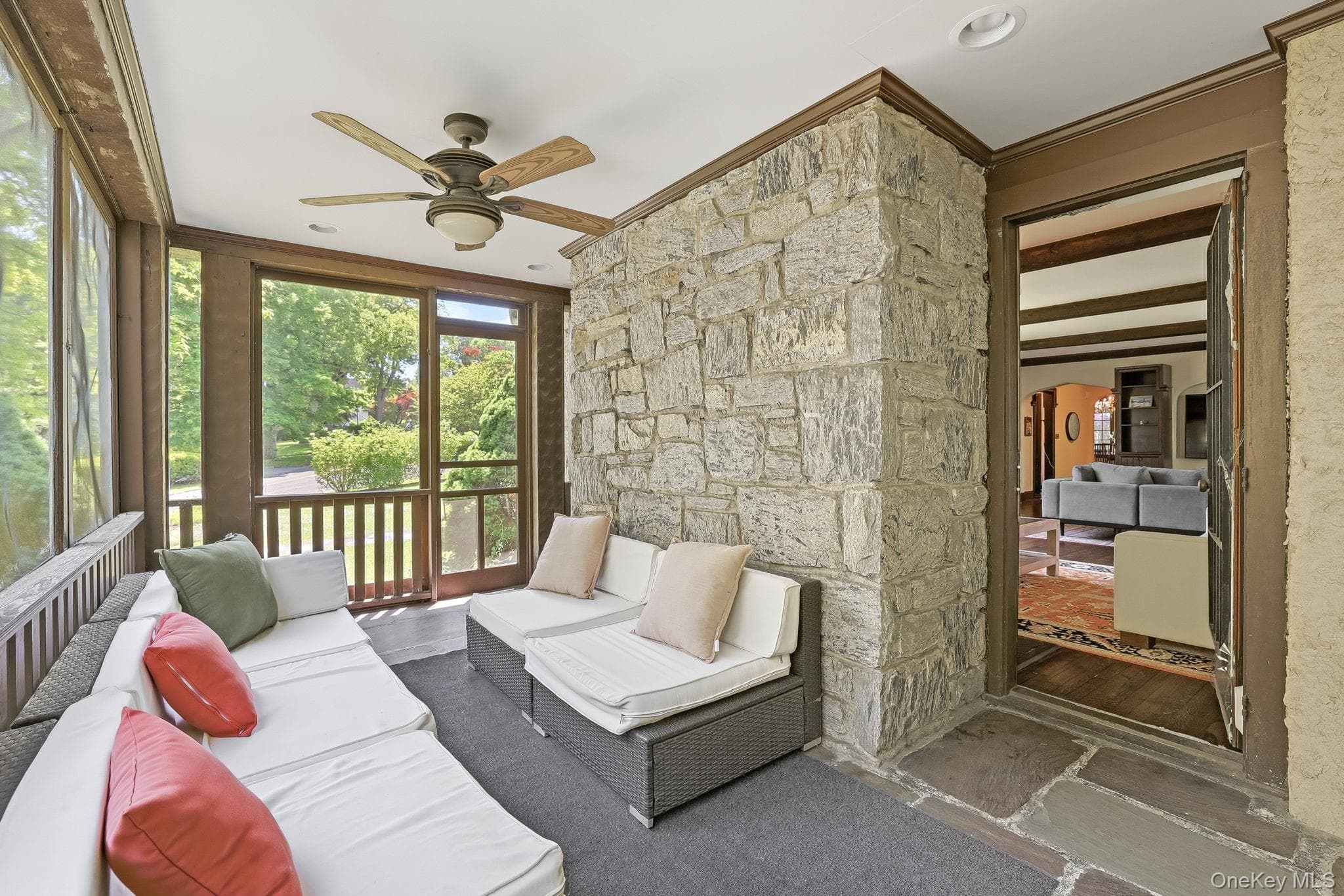 14 Overhill Road thumbnail 9