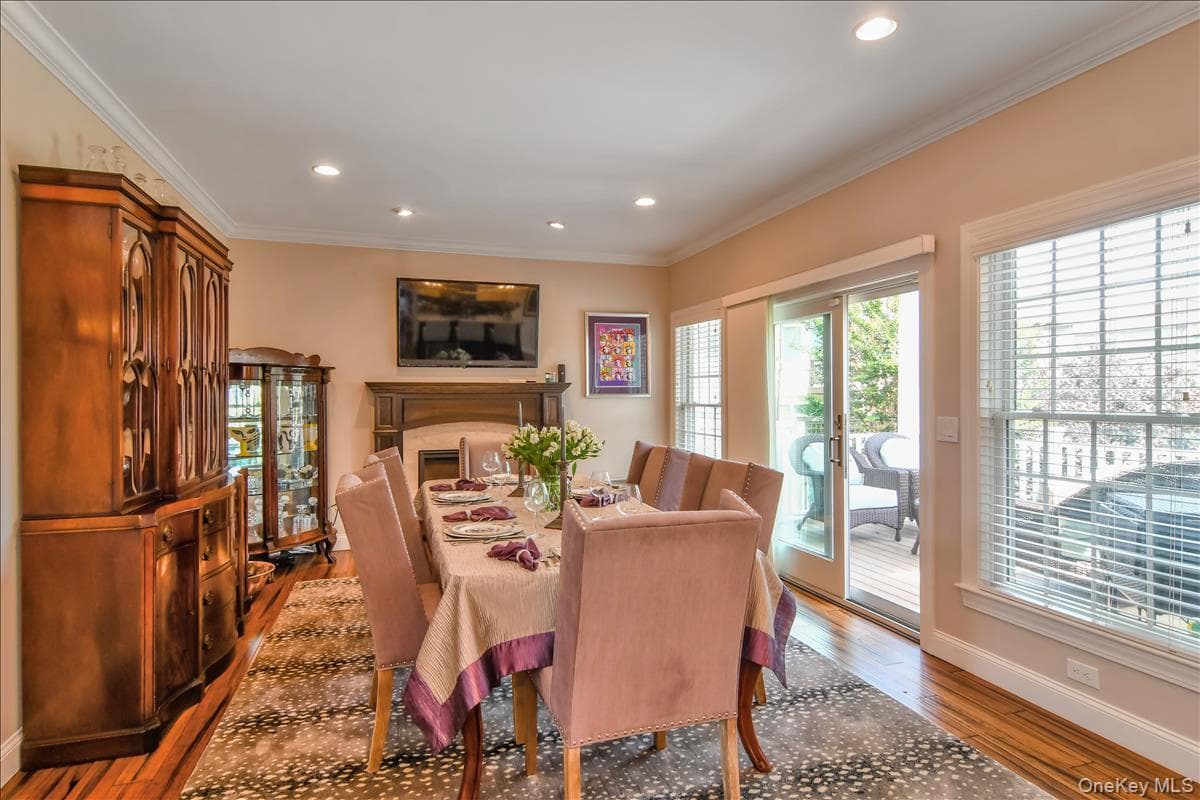 954 Glenridge Avenue thumbnail 11