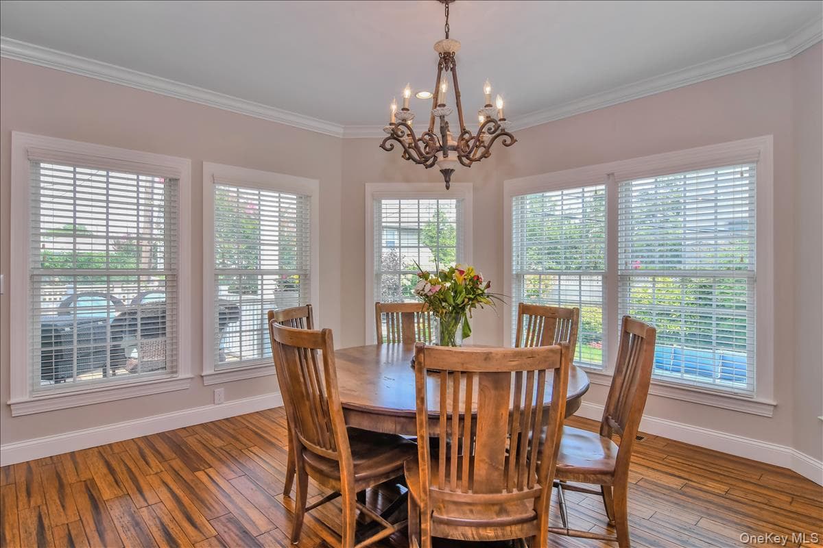 954 Glenridge Avenue thumbnail 8