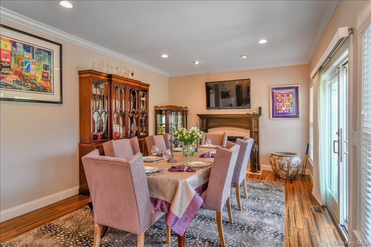 954 Glenridge Avenue thumbnail 10