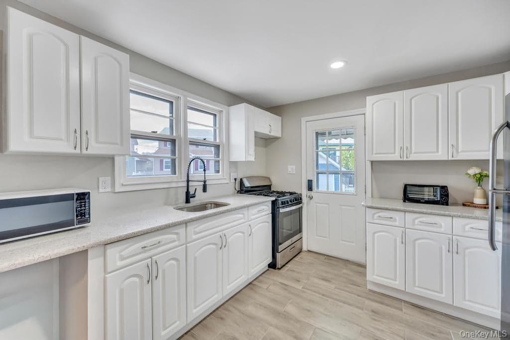 64 West Avenue thumbnail 15