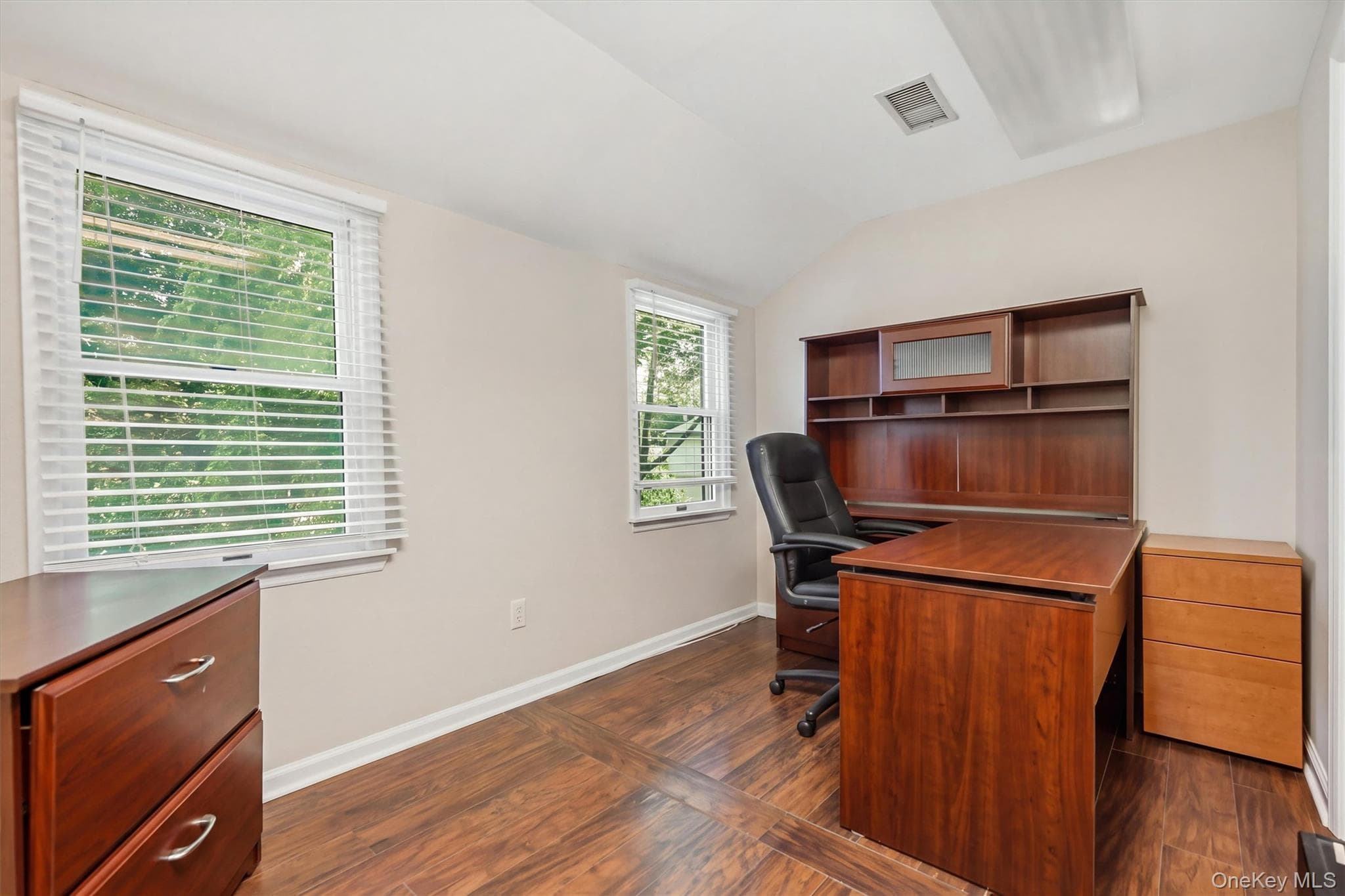 18 Laurel Road thumbnail 34