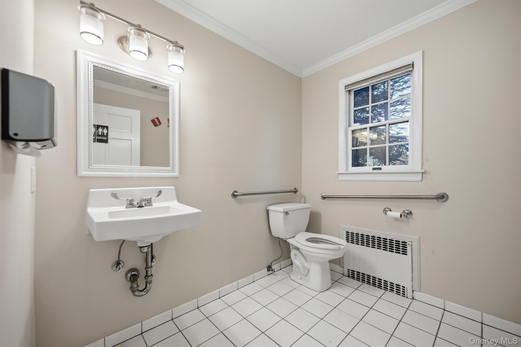 18 Laurel Road thumbnail 19