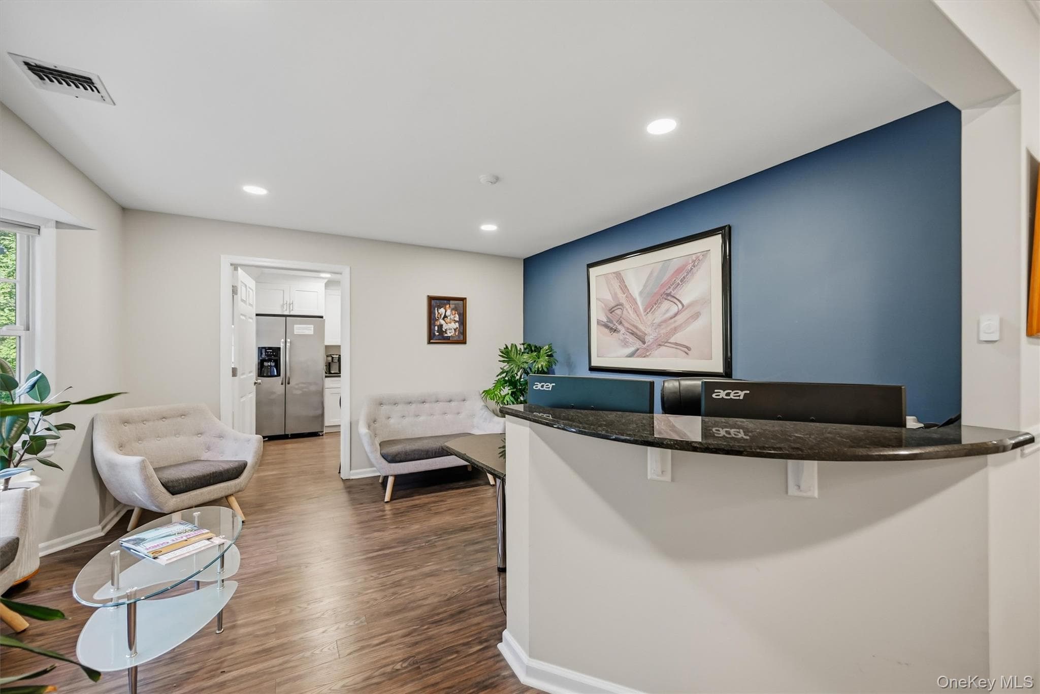 18 Laurel Road thumbnail 6