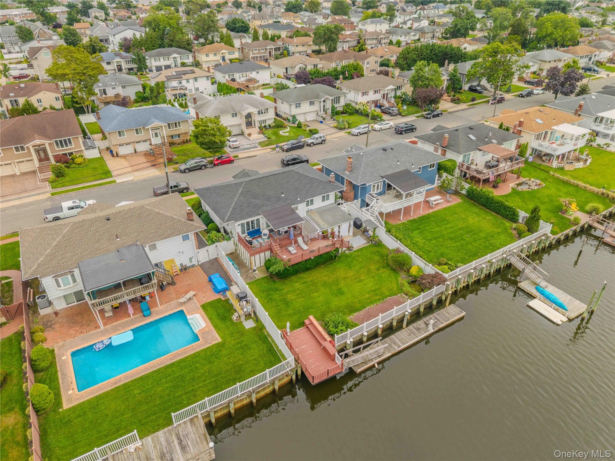 3232 Ocean Harbor Drive thumbnail 23