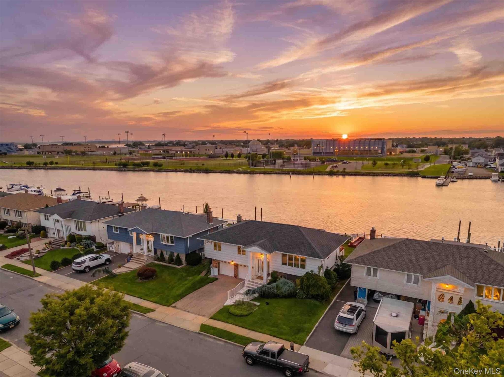 3232 Ocean Harbor Drive thumbnail 28
