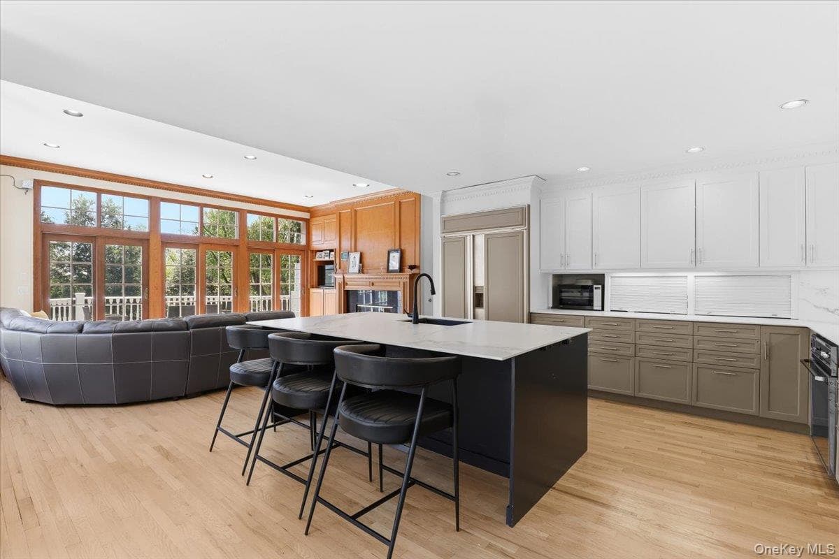3 Israel Townsend Hill CT thumbnail 15