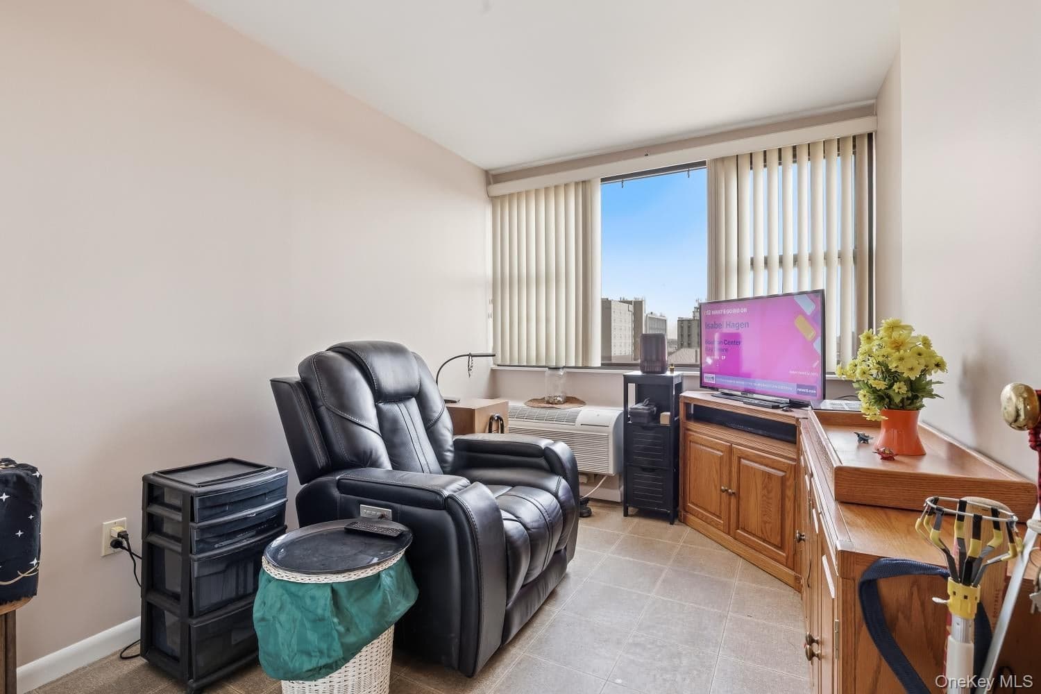 185 W Park Avenue Unit: 406 thumbnail 18