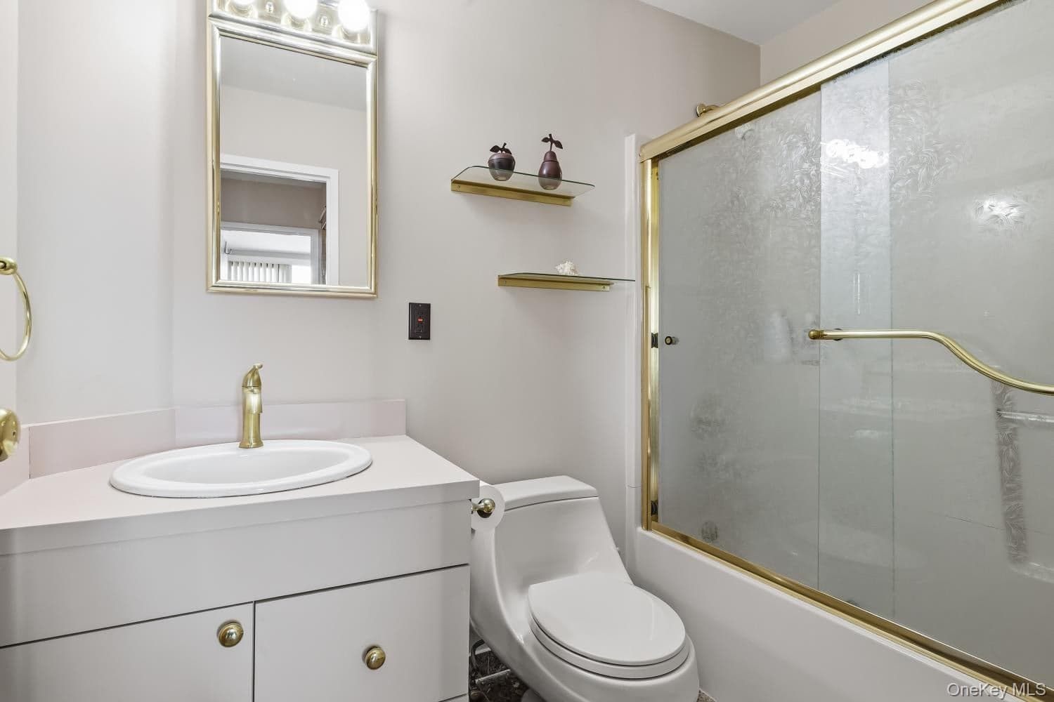 185 W Park Avenue Unit: 406 thumbnail 19