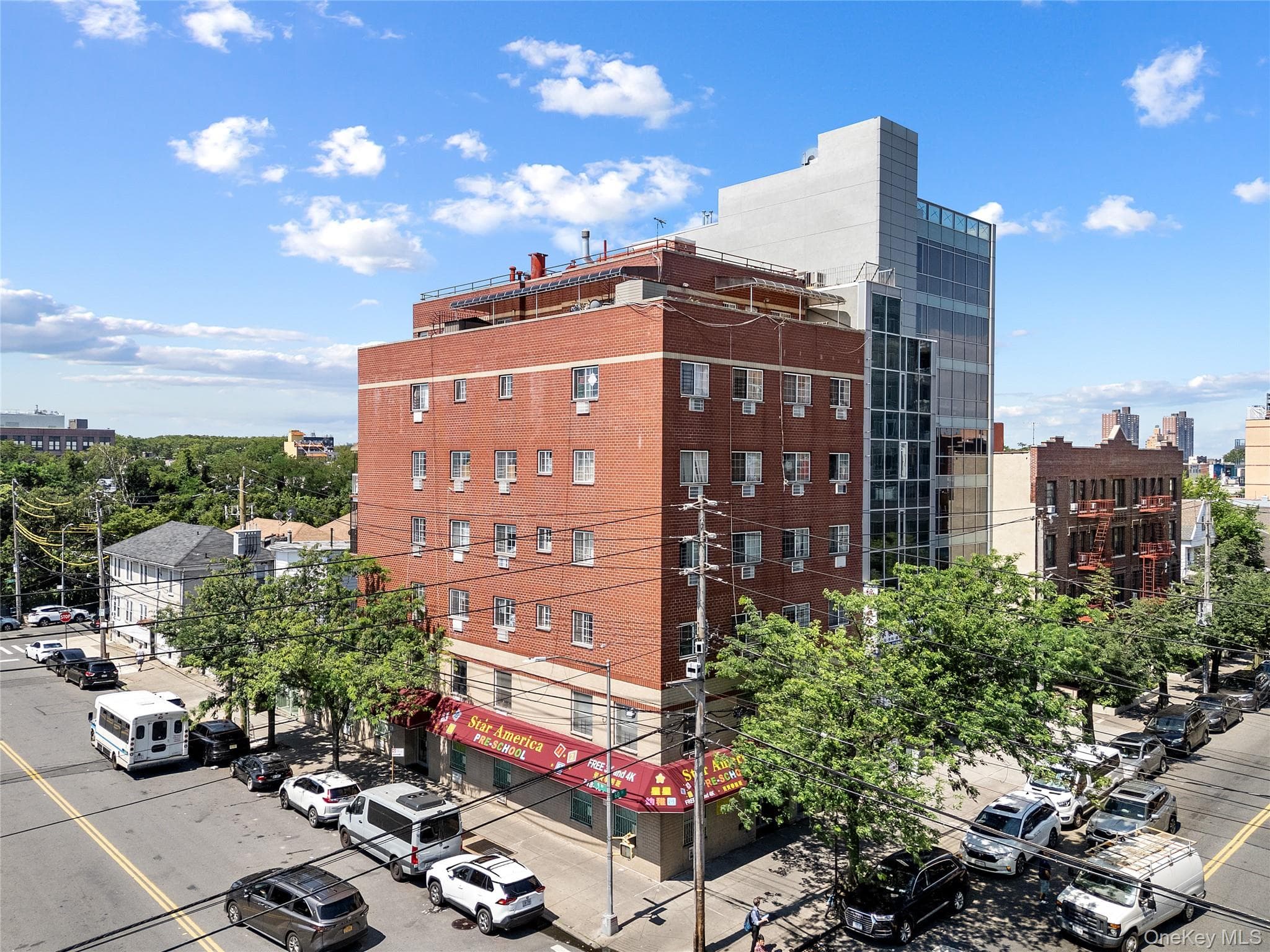 880 60th Street Unit: 1A thumbnail 18