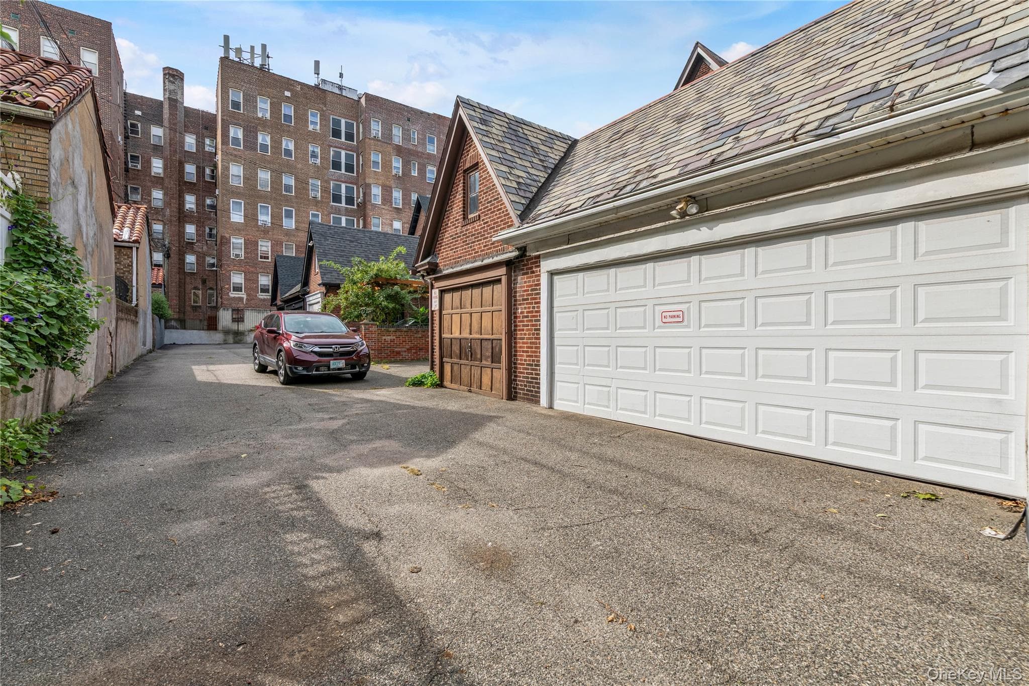 34-41 74th Street thumbnail 17