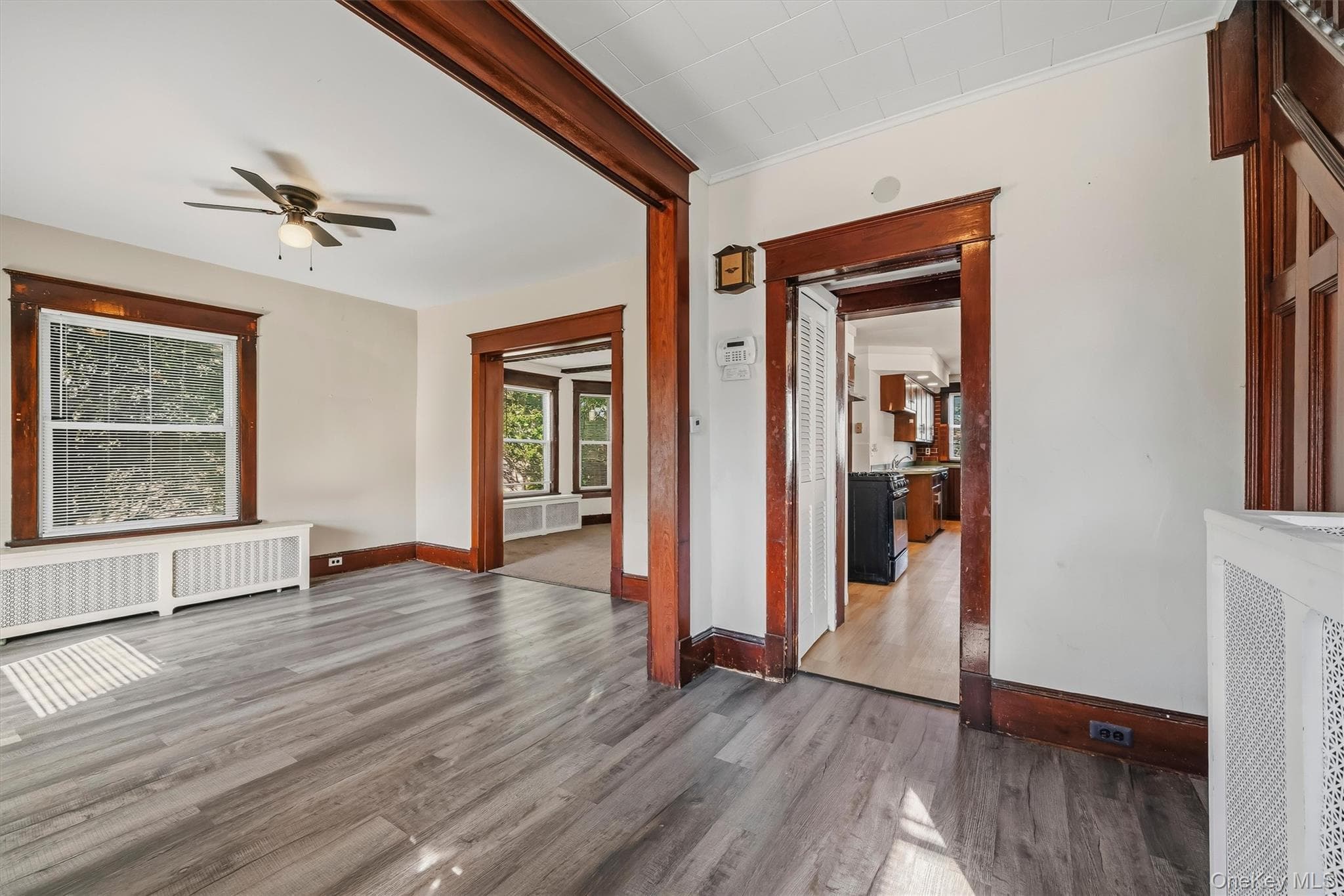 32 Kingston Avenue thumbnail 7