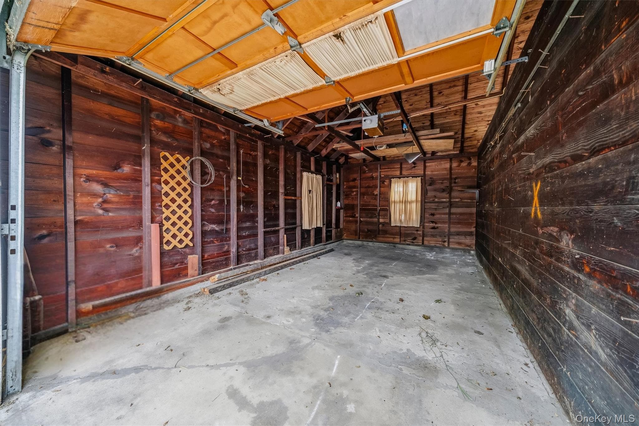 32 Kingston Avenue thumbnail 36