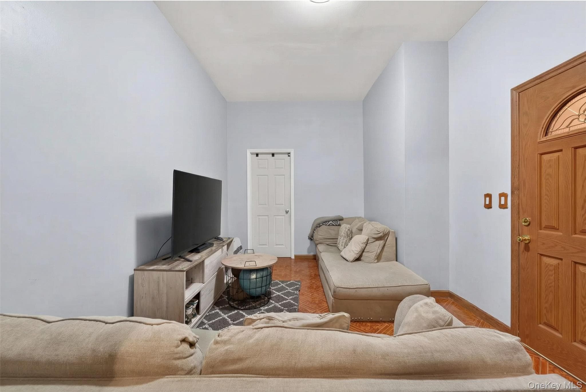 1434 Greene Avenue thumbnail 8