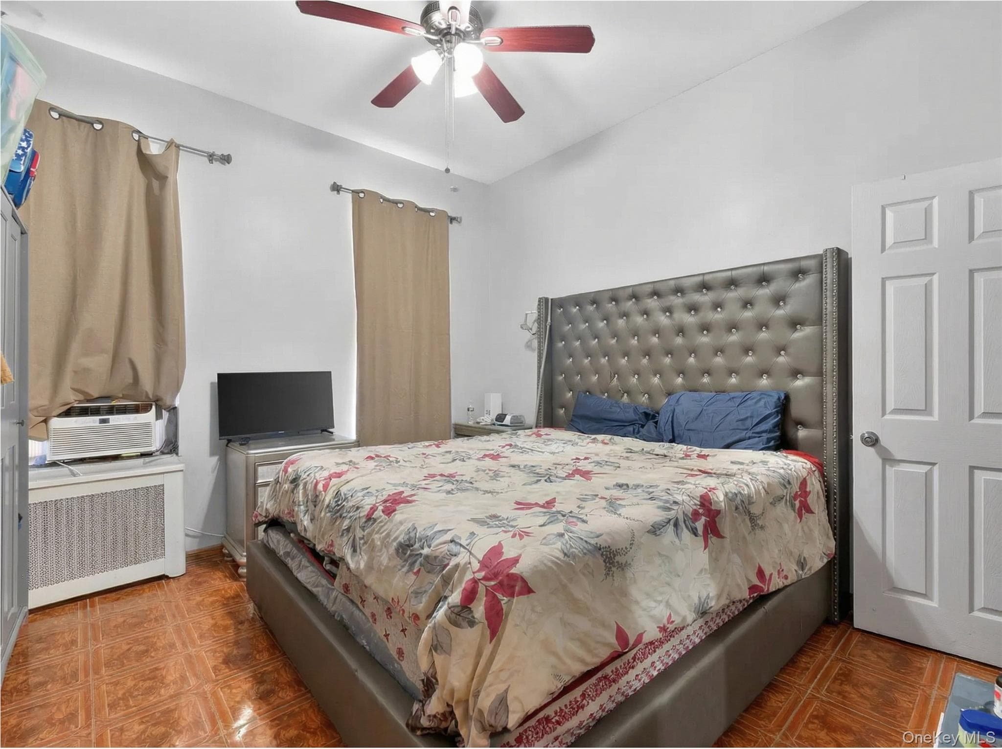 1434 Greene Avenue thumbnail 18
