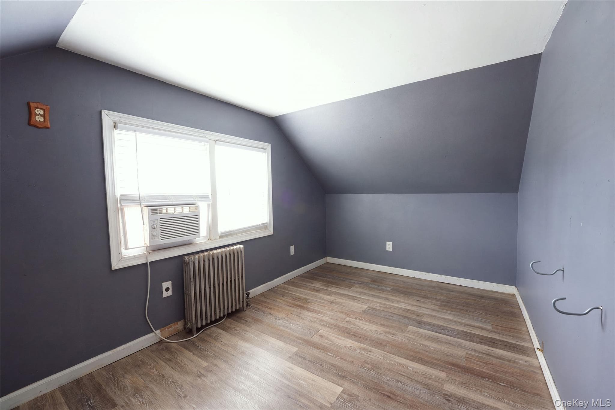 19 Catherine Avenue thumbnail 15