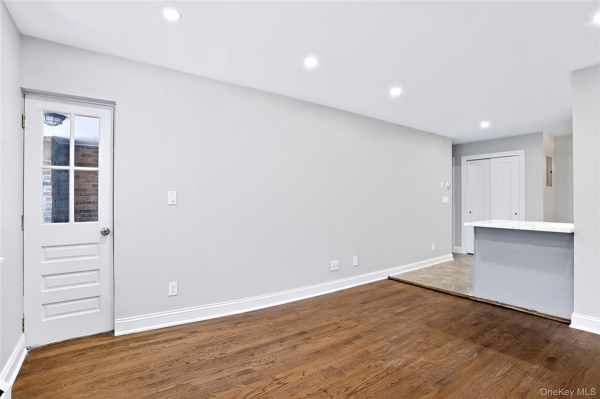 221 Kearsing Parkway Unit: E thumbnail 13