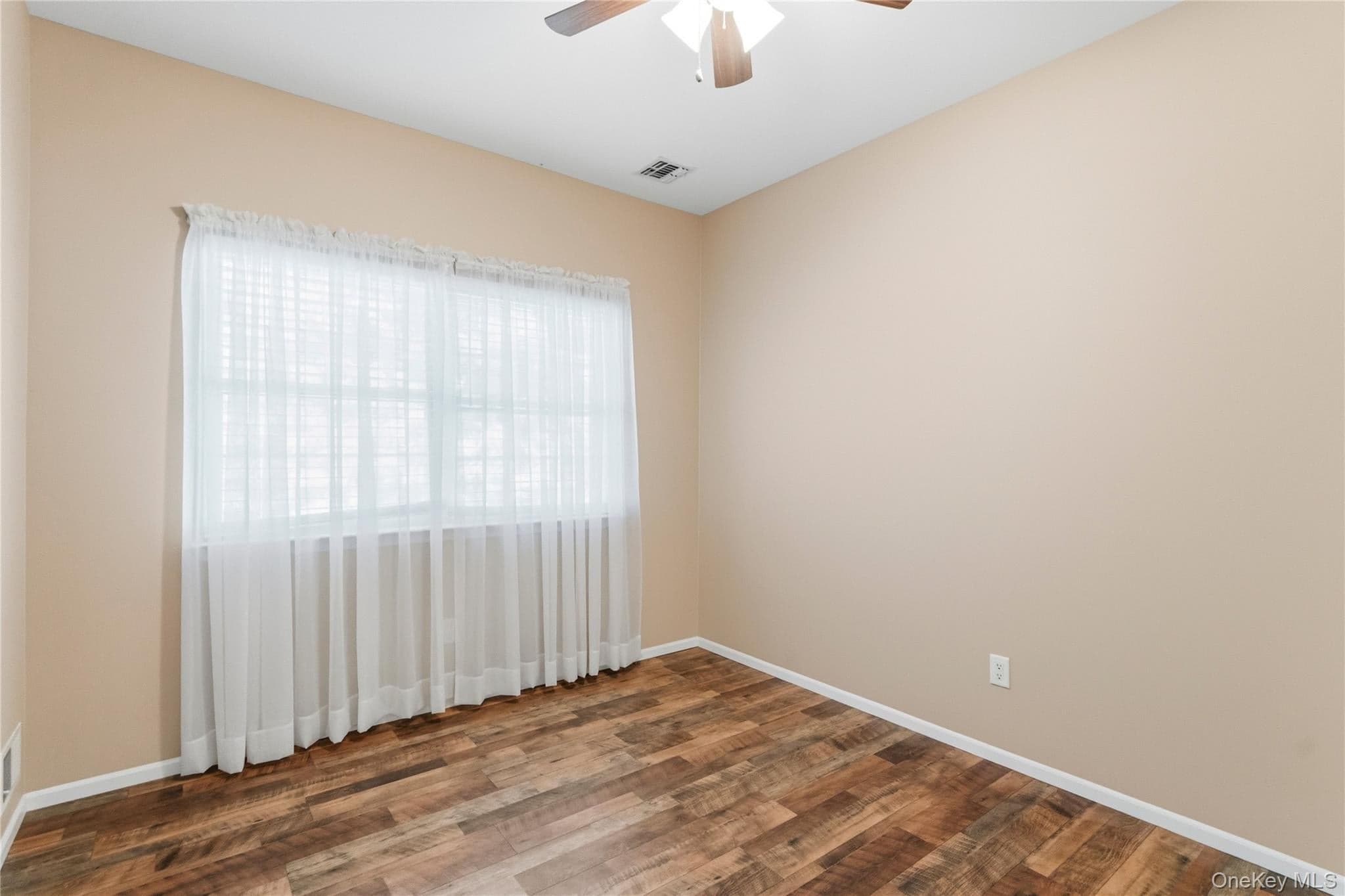 406 Narragansett Villas Drive thumbnail 17