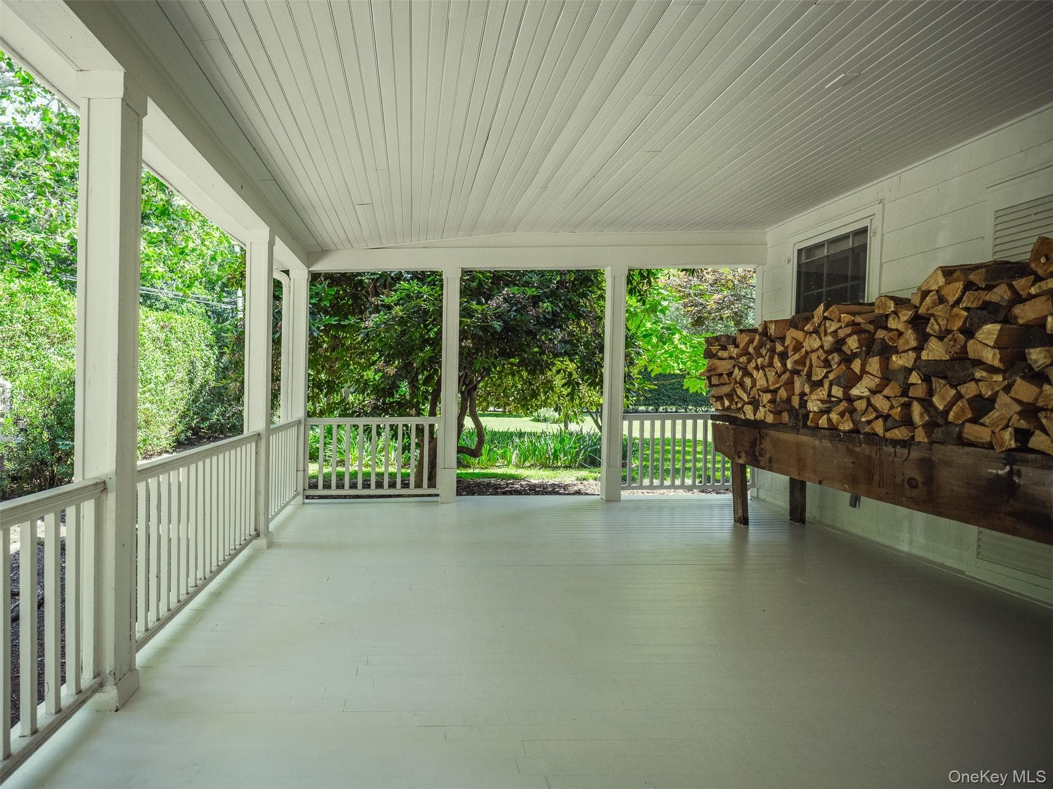 1200 Indian Neck Lane thumbnail 2
