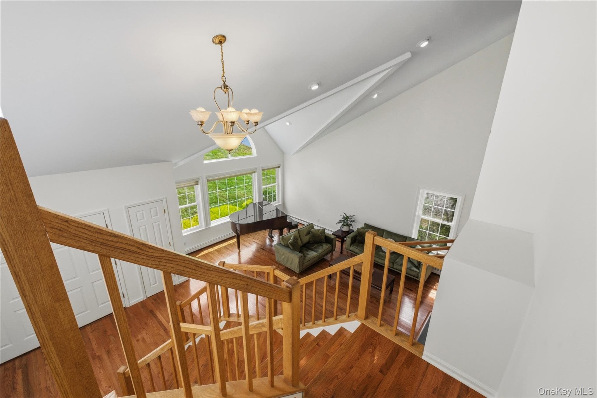 28 E Hill Road thumbnail 20