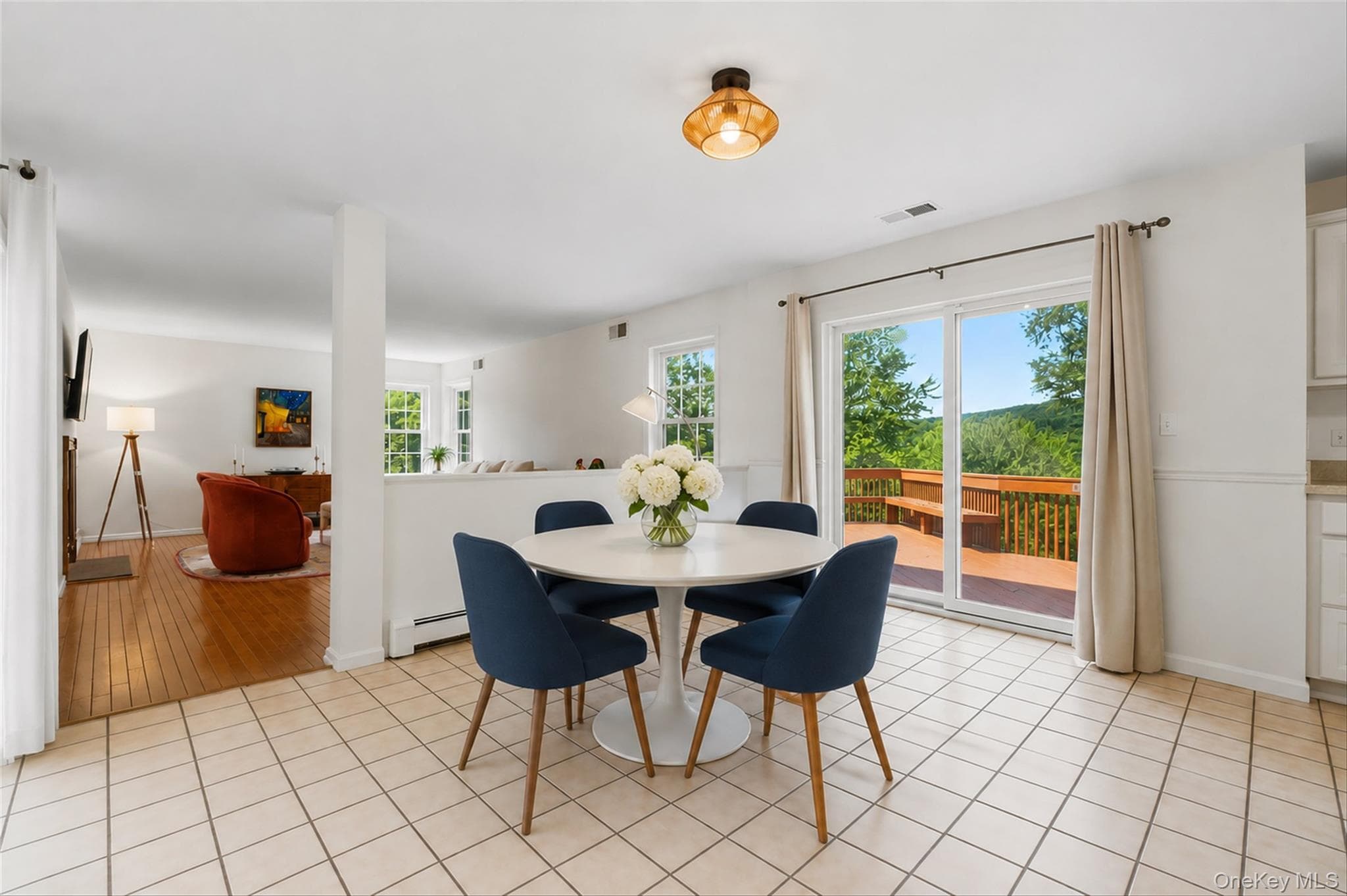 28 E Hill Road thumbnail 15