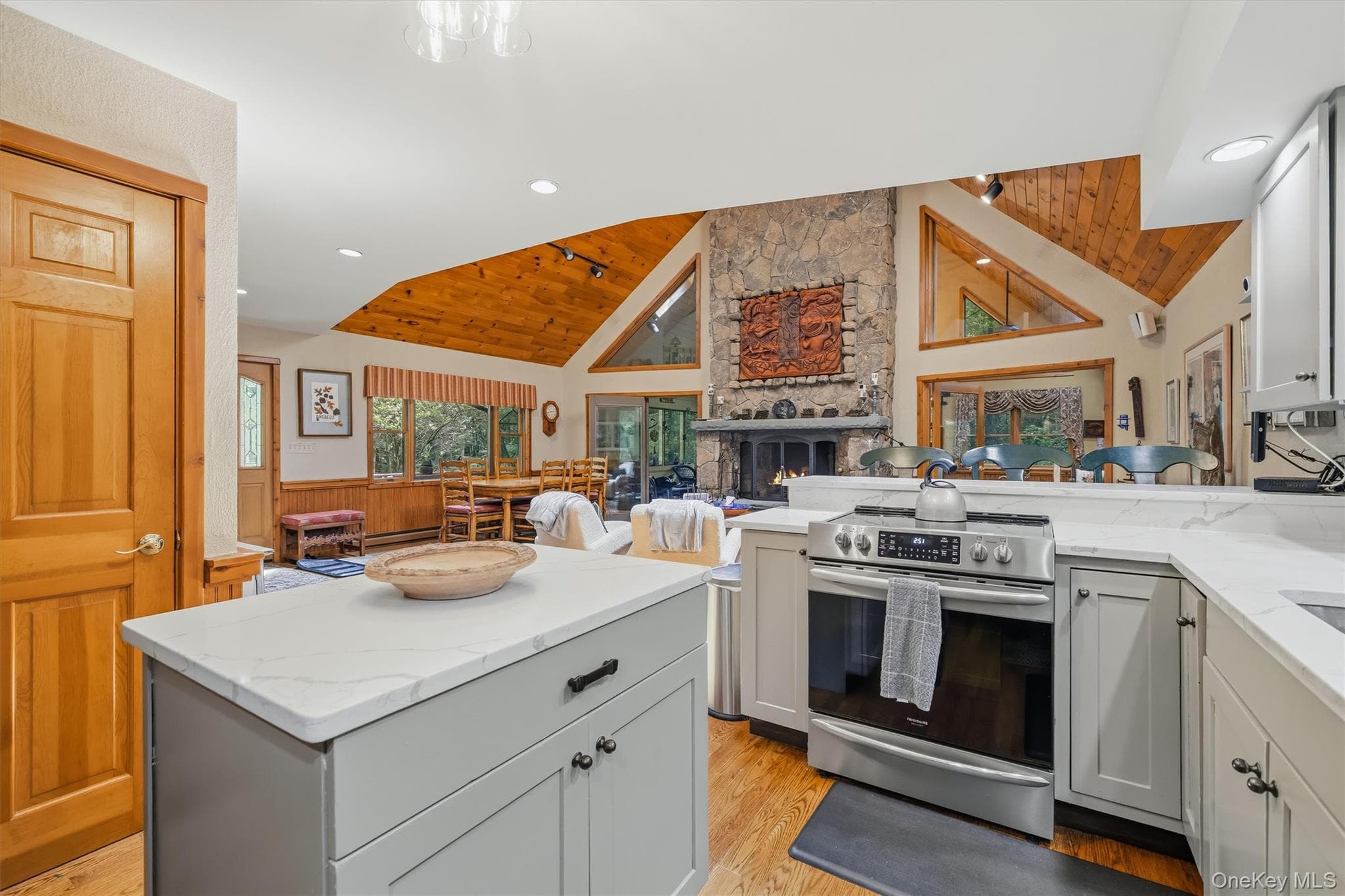 111 Deer Meadow Road thumbnail 17