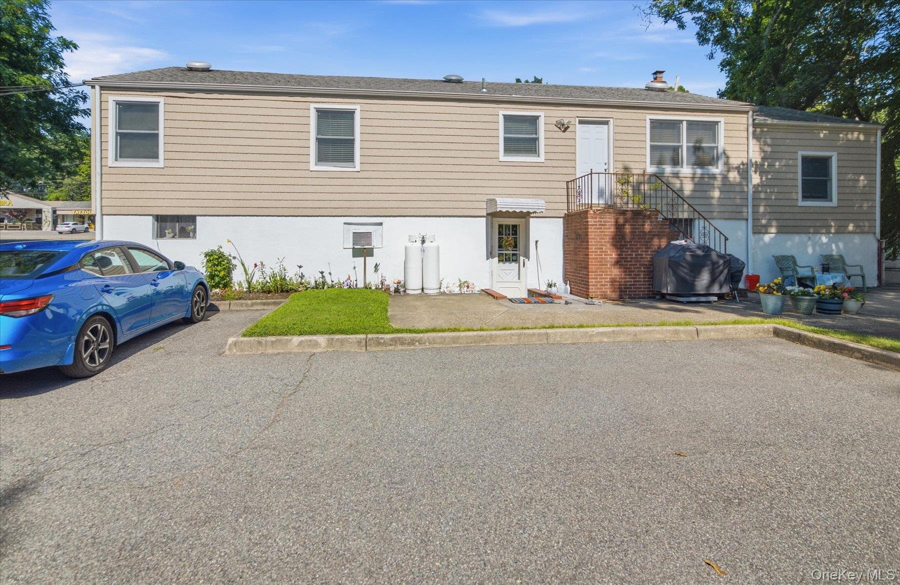 198 Terry Road thumbnail 4