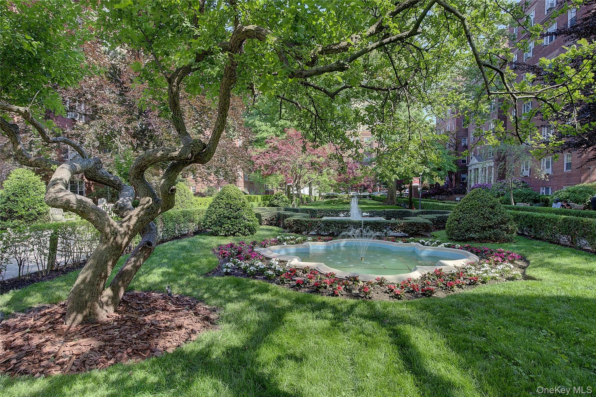 77-15 113th Street Unit: 6K thumbnail 42