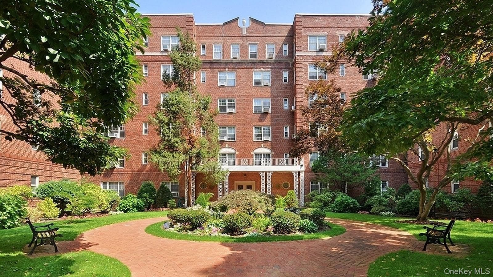 77-15 113th Street Unit: 6K, Forest Hills